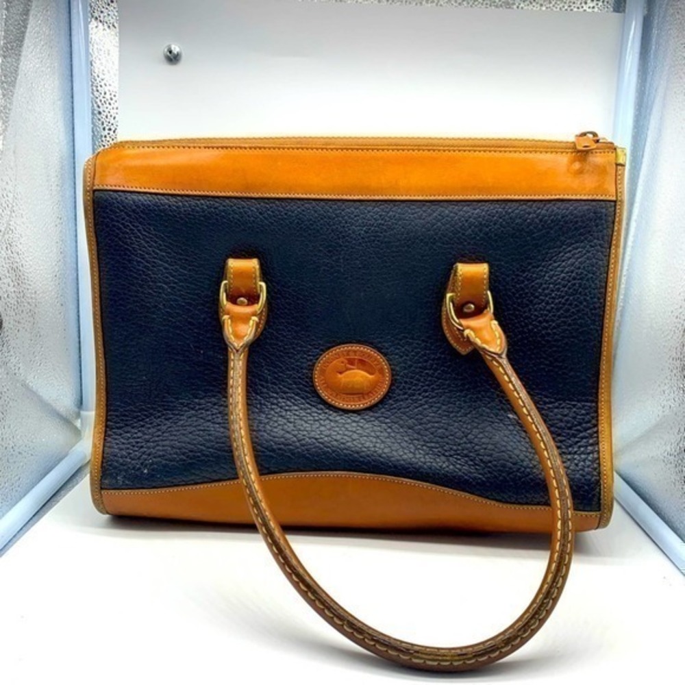DOONEY & BOURKE black pebbled leather vintage tote bag serial number A42…